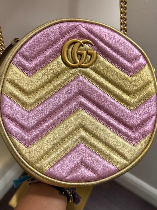 Gucci Handbags - Gucci Metallic Pink and Gold Chevron Round Crossbody